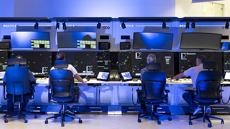 Posiciones de aproximación en el Centro de Control de ENAIRE en Canarias. Foto: Enaire